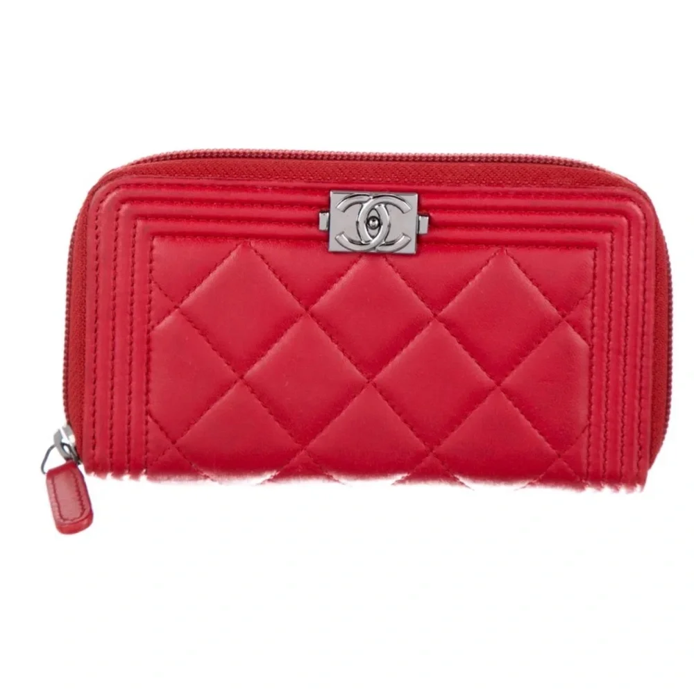 Chanel ‘Boy Chanel Zipped Wallet’